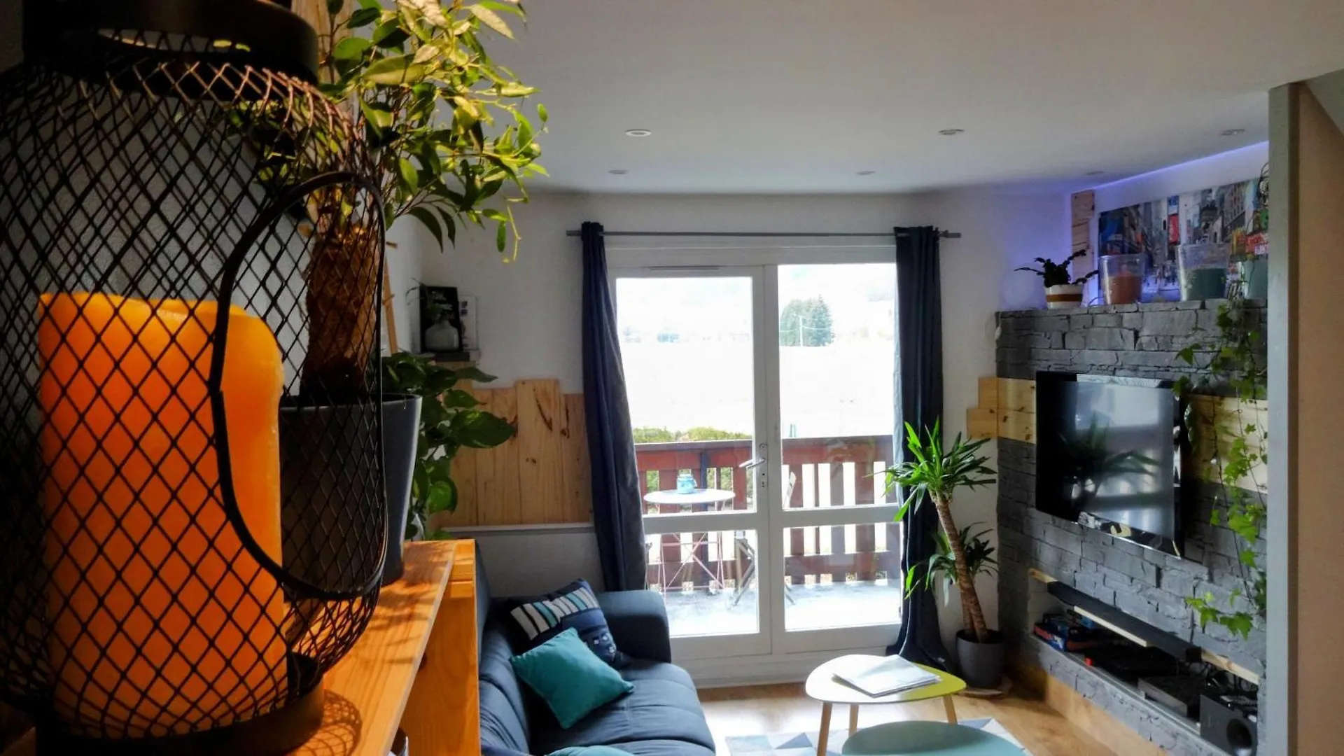 Duplex Cosy : Moderne, Fonctionnel Et Confortable Lans-en-Vercors 0*,  Frankreich